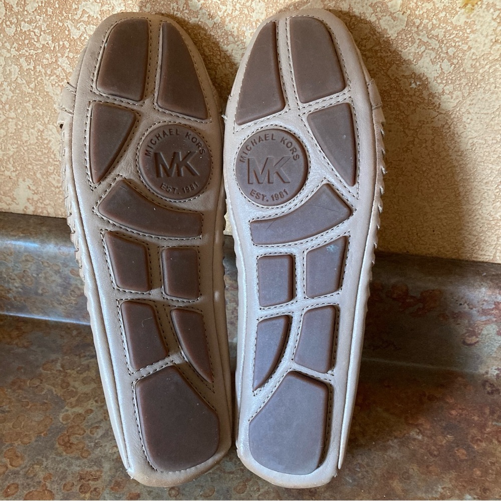 Michael Michael Kors Size 6.5 burnished tan leather slip on moccasins - Picture 9 of 12